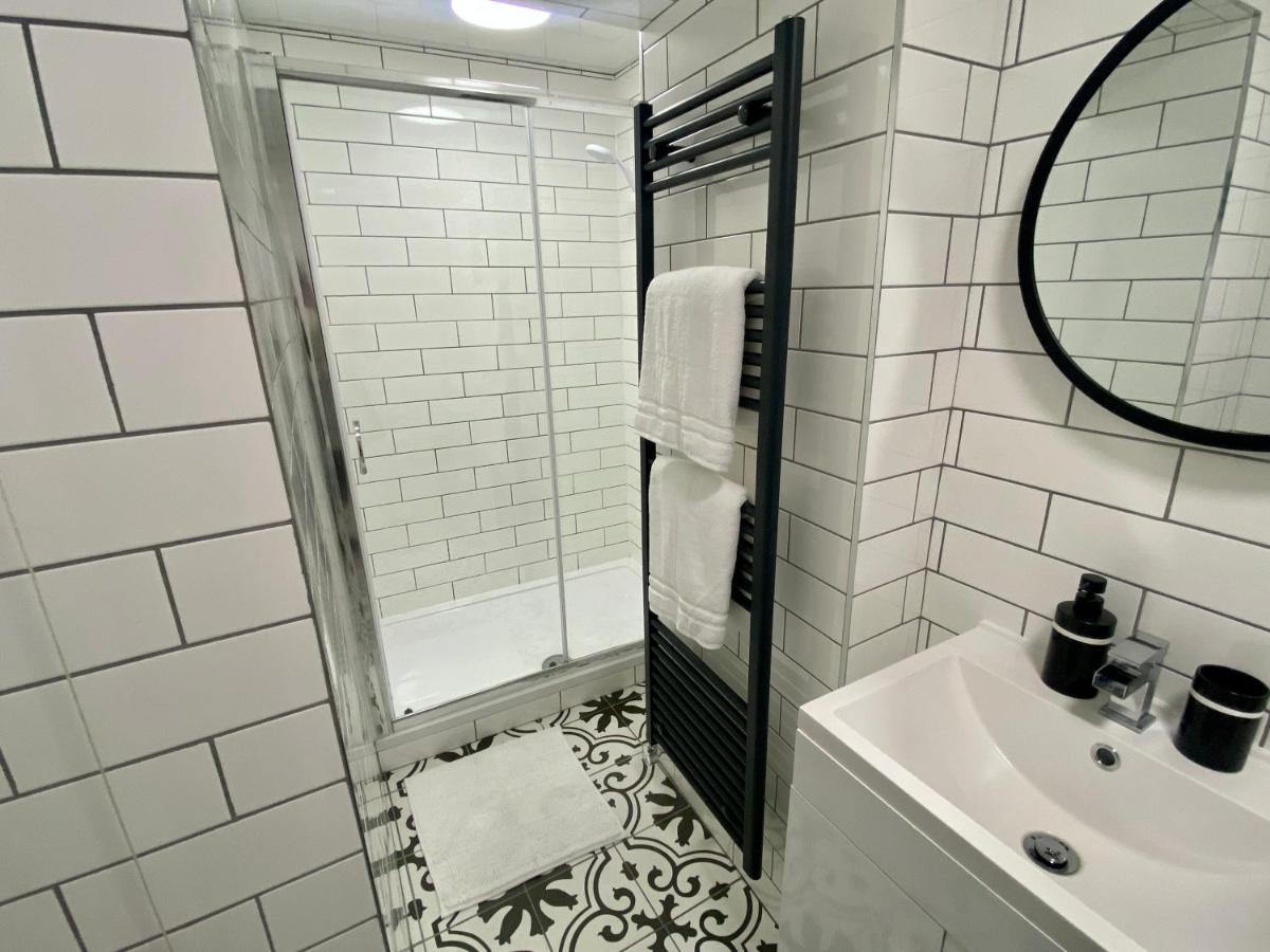 Stylish Studio Apartment In Centre Of St Clears Zewnętrze zdjęcie